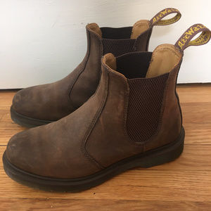 dr martens crazy horse chelsea